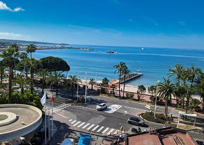 Ref Iles - Palmes D\'Or Properties